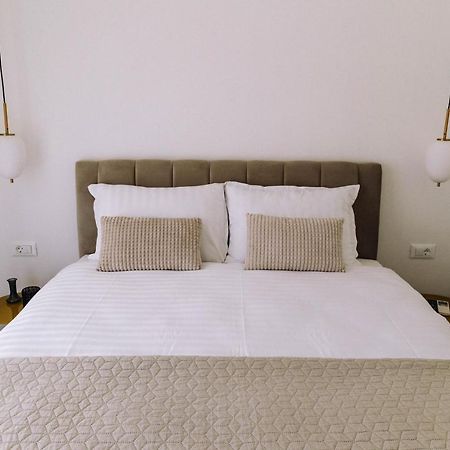 Brand New & Comfort Apartment L & L ,Free Parking + Close To Beach Дубровник Экстерьер фото