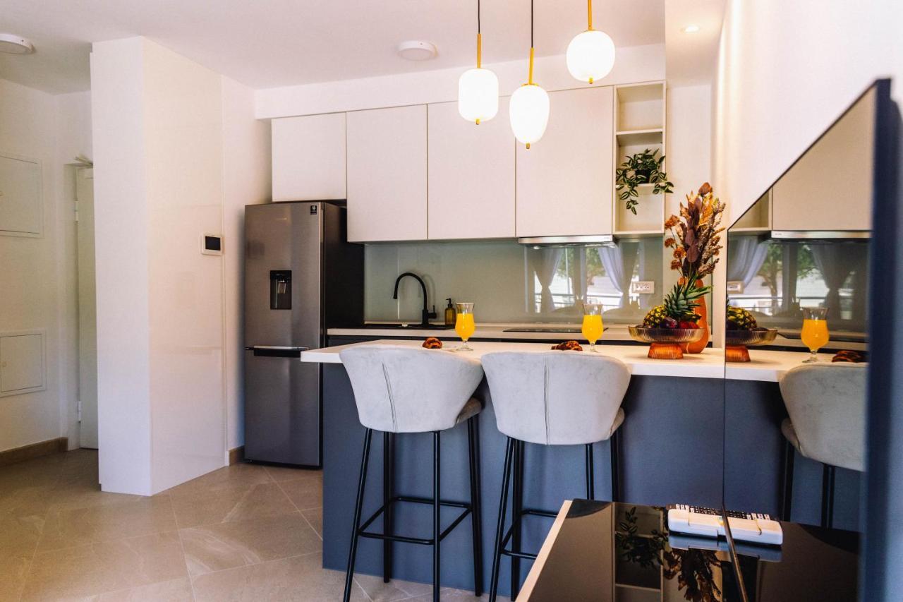 Brand New & Comfort Apartment L & L ,Free Parking + Close To Beach Дубровник Экстерьер фото
